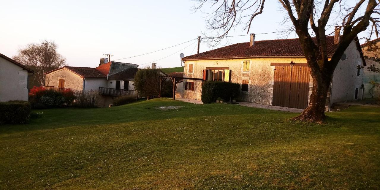 הוילה Nanteuil-Auriac-de-Bourzac La Tranquillite, Coutancie מראה חיצוני תמונה