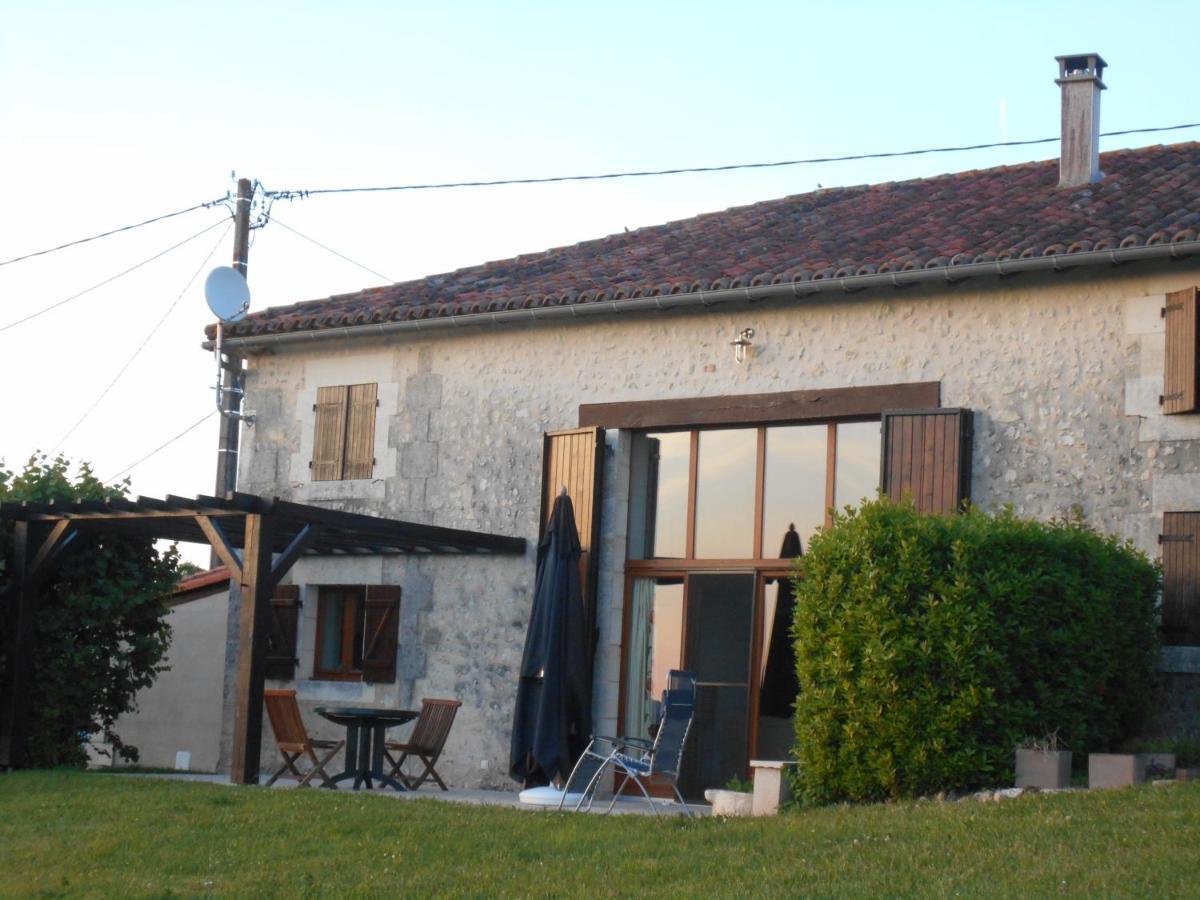 הוילה Nanteuil-Auriac-de-Bourzac La Tranquillite, Coutancie מראה חיצוני תמונה